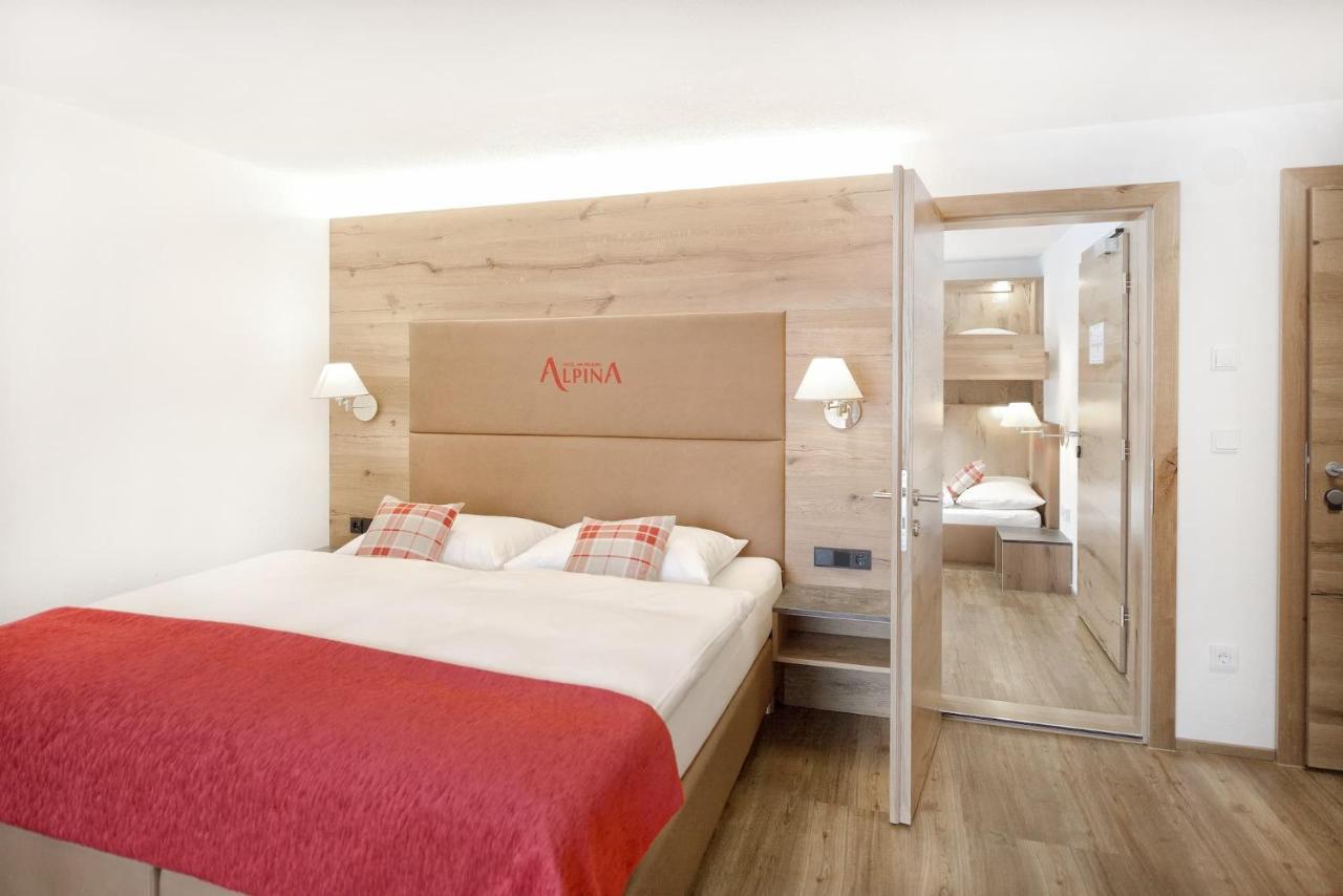 Hotel Alpina