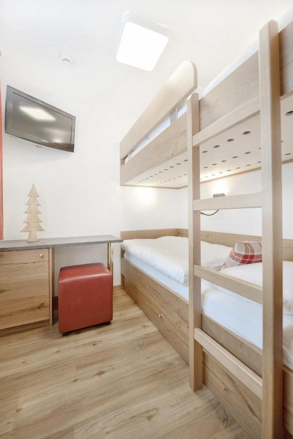 Hotel Alpina 3*