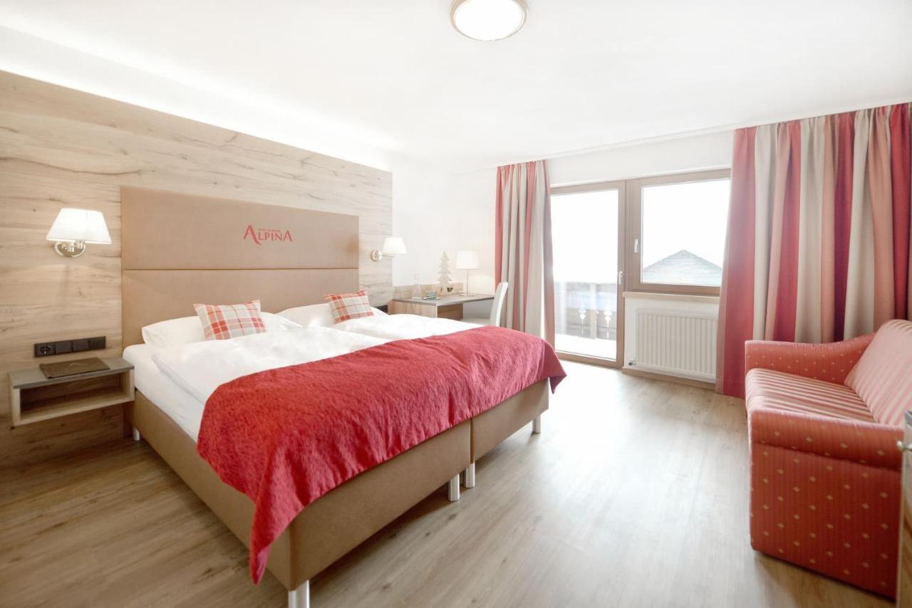 Hotel Alpina 3*